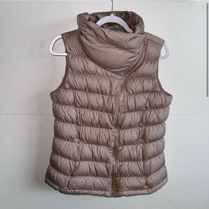 Athleta Downabout Vest in Cardamom Spice